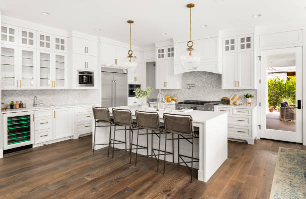 24/7 Emergency Cabinet Installation experts in Franklin Park, FL